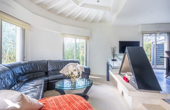Villa de 5 pièces principales — photo 3