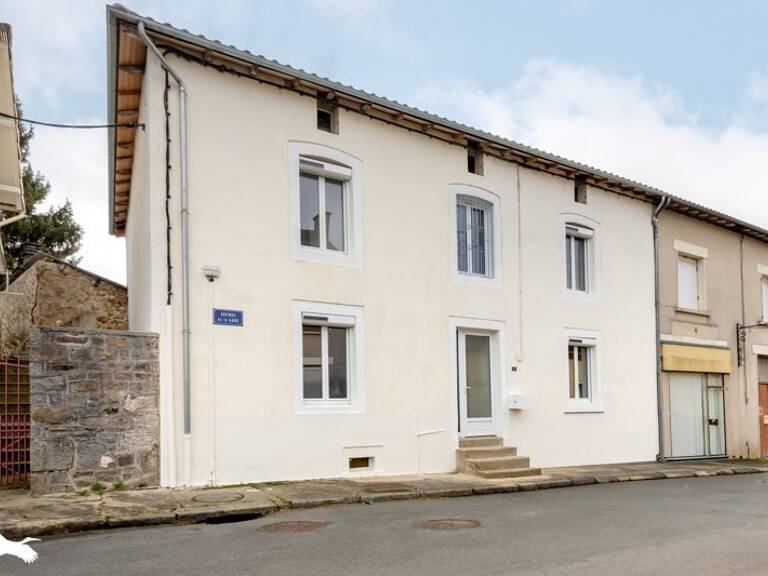 Maison de bourg de 5 pièces principales — photo 1