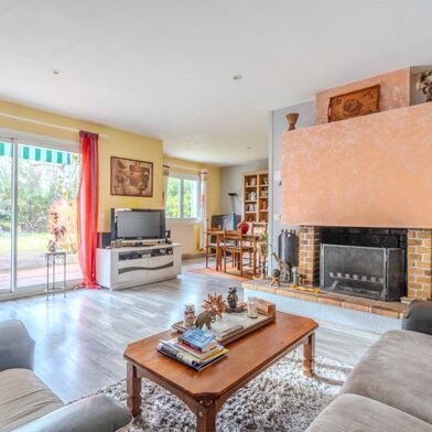 Maison 5 pièces 446500 €