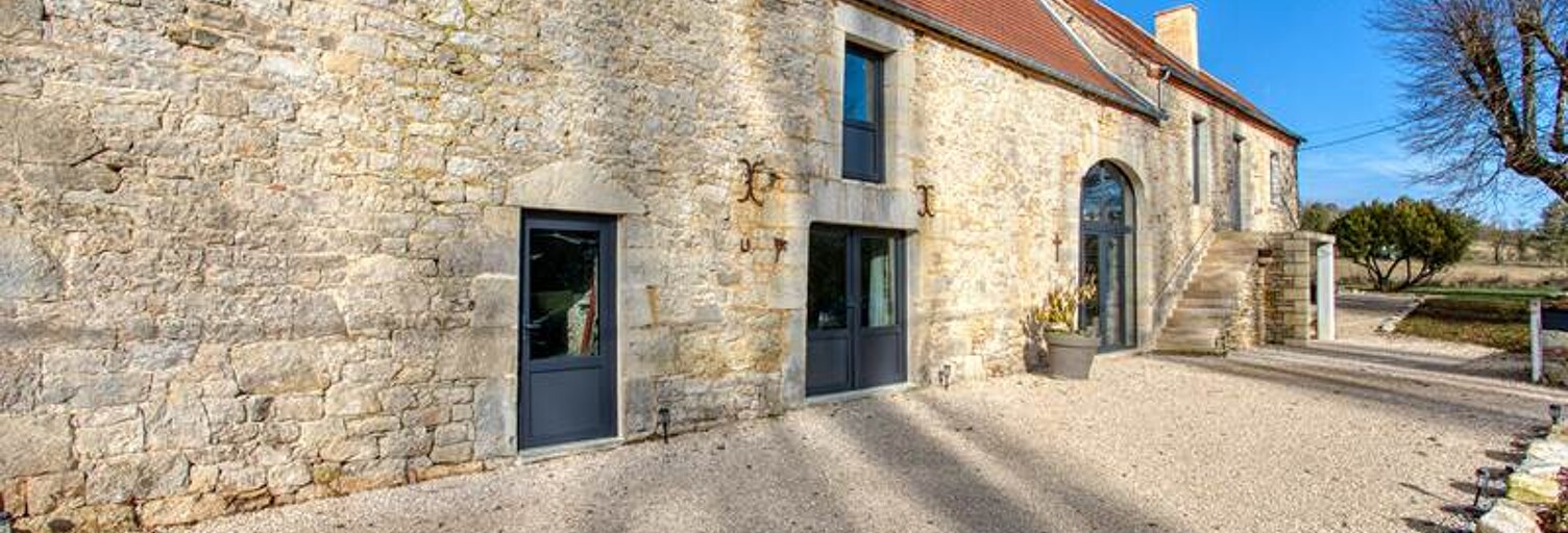 Maison 2 Pièces 200 m² à vendre à Saint-Chamarand (46310)