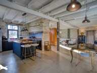 Maison en pierre de 4 pièces principales — photo 2