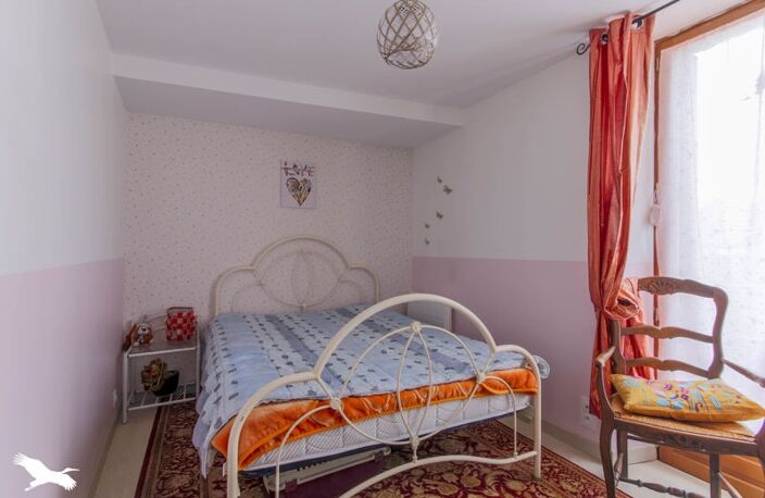 Maison en pierre de 3 pièces principales — photo 4