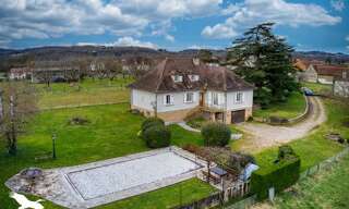 Maison 8 Pièces 219 m² à vendre à Girac (46130)