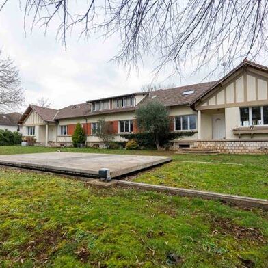 Maison 12 pièces 565000 €