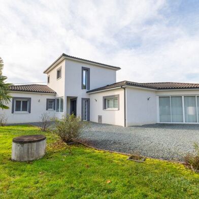 Maison 5 pièces 431730 €