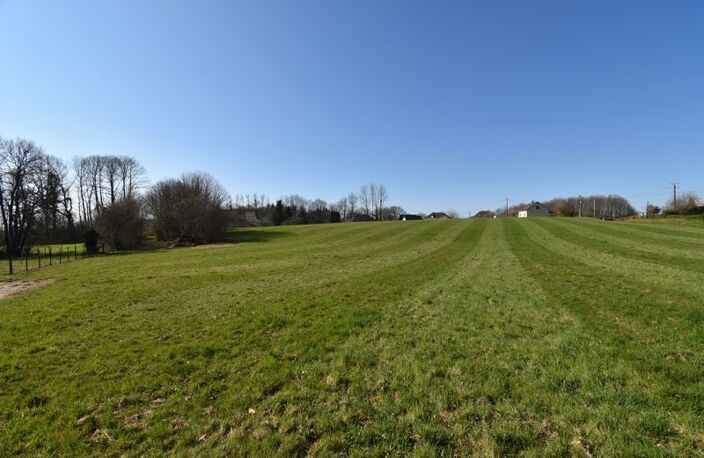 Terrain à bâtir de 0 pièces principales — photo 2