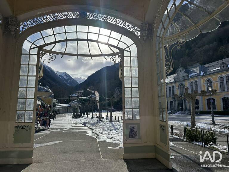 Vente Boutique/Local commercial 90 m&sup2; — photo 1