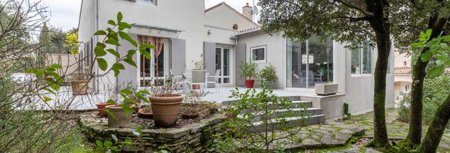 Maison 8 Pièces 180 m² à vendre à Saint-Gély-du-Fesc (34980)