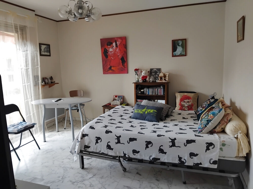 Appartement  T1 à vendre Hyères 83400