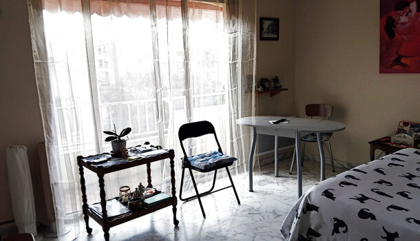 Appartement 1 pièces  à vendre Hyères 83400