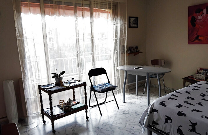 T1 HYERES HYPER CENTRE VUE DEGAGEE — photo 2