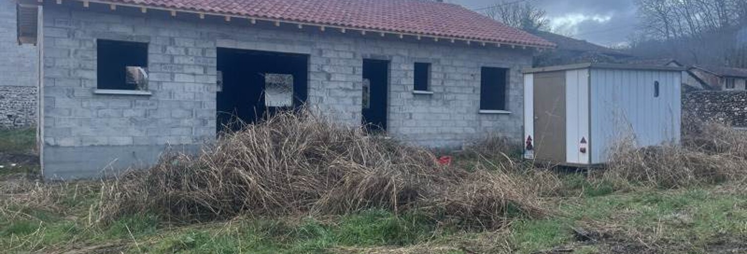 Maison 1 Pièce 115 m² à vendre à Carresse-Cassaber (64270)