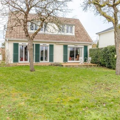 Maison 6 pièces 176714 €