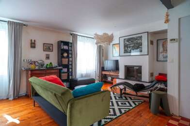 Maison 5 pièces 330915 €