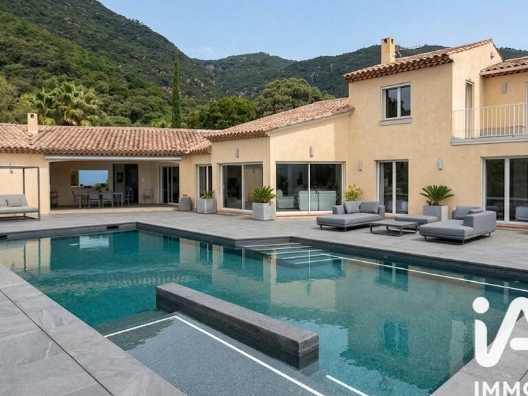 Vente Maison/villa 7 pièces — photo 1