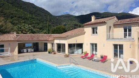 Vente Maison/villa 7 pièces - Photo 2