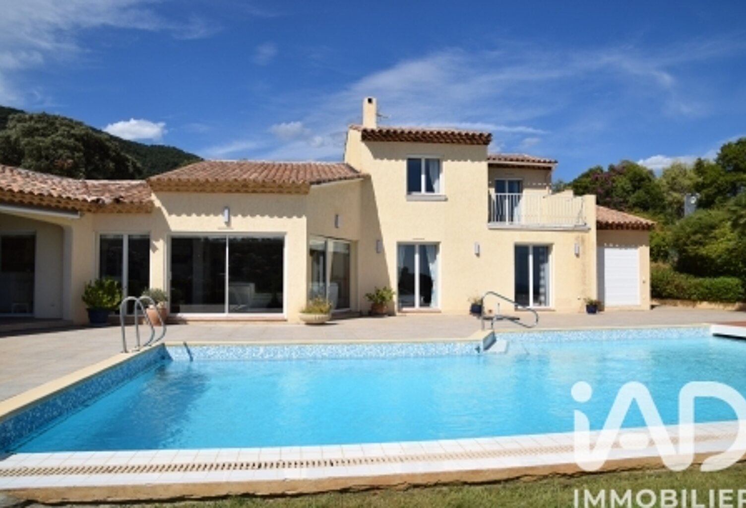 Vente Maison/villa 7 pièces — photo 1