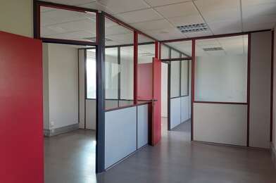 Commerce 4 pièces 878 €