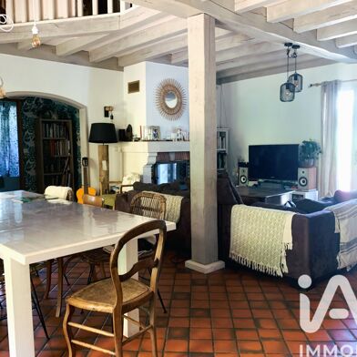 Maison 7 pièces 326500 €