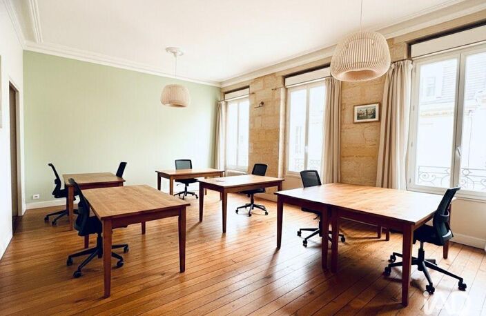 Vente Bureaux 145 m&sup2; — photo 5