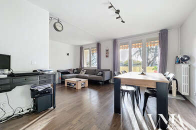 Appartement 3 pièces 240000 €