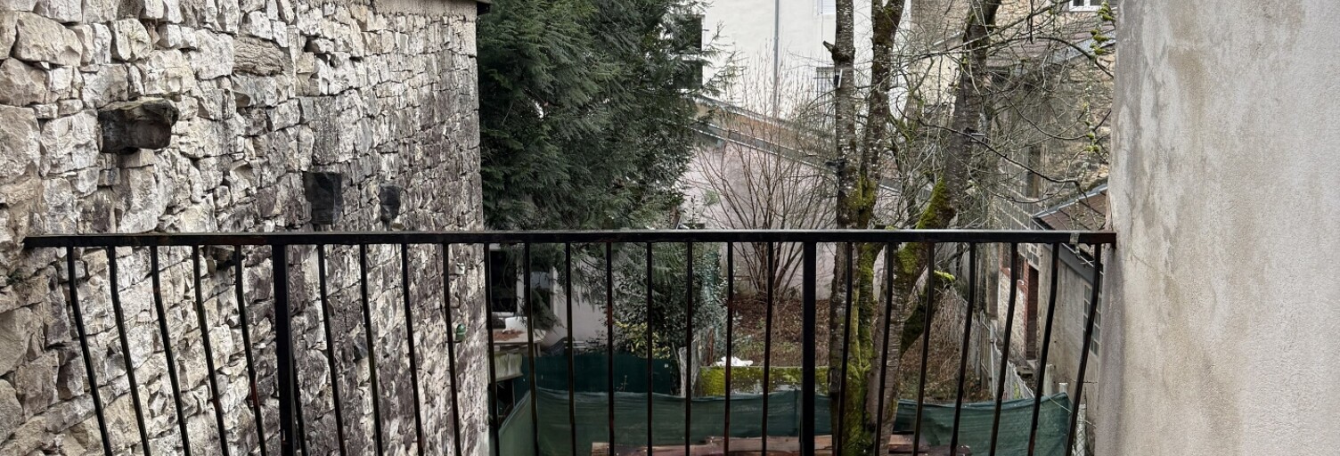 Immeuble  350 m² à vendre à Nantua (01130)