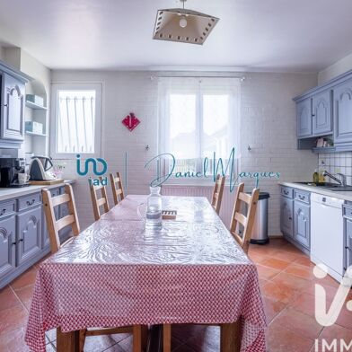 Maison 8 pièces 399000 €