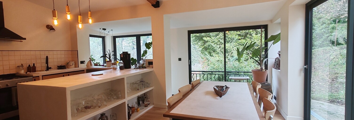 Maison 5 Pièces 160 m² à vendre à Saint-Jean-du-Pin (30140)