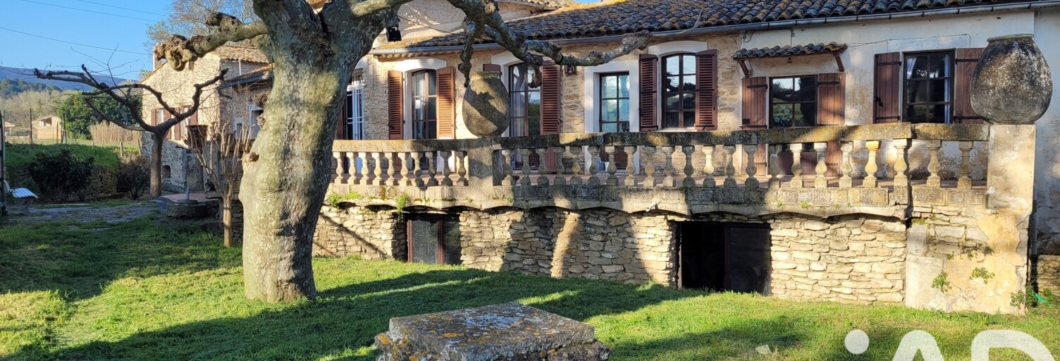 Maison 10 Pièces 310 m² à vendre à Ménerbes (84560)