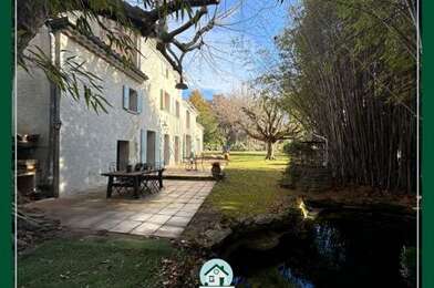 Maison 5 pièces 824000 €