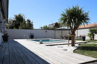 Maison 5 pièces 599000 €