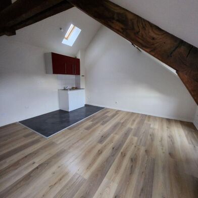 Appartement 2 pièces 590 €