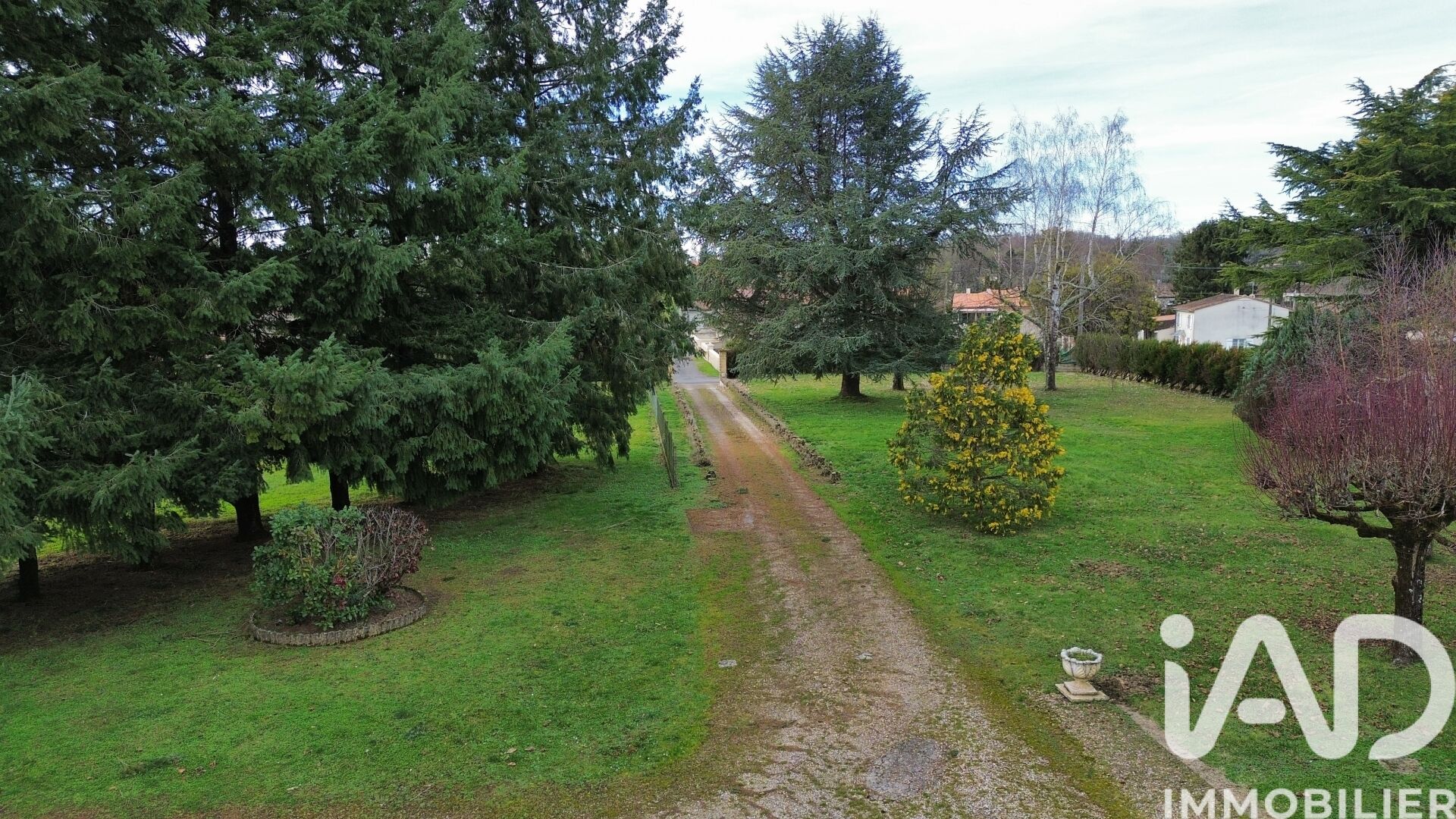 Vente Maison/villa 8 pièces - Photo 3