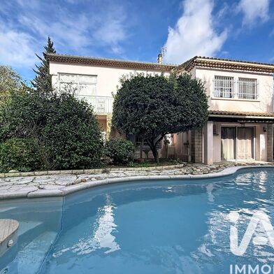 Maison 8 pièces 445000 €