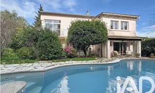 Maison 8 Pièces 197 m² à vendre à Rognonas (13870)