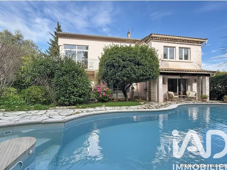 Vente Maison/villa 8 pièces — photo 1