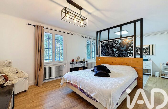 Vente Maison/villa 8 pièces — photo 2