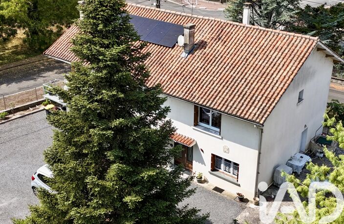 Vente Maison/villa 7 pièces — photo 2