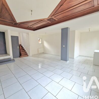 Maison 6 pièces 136000 €