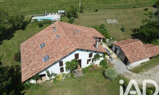 Maison 9 Pièces 300 m² à vendre à Saint-Lon-les-Mines (40300)