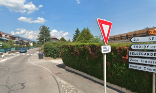 Garage  187 m² à vendre à Thoiry (01710)