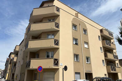 Appartement 3 pièces 642 €