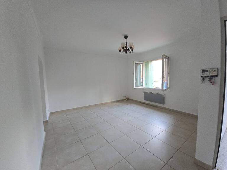 A LOUER - T3 Gréasque avec garage — photo 1