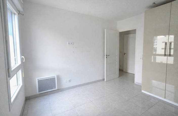 APPARTEMENT T3 AVEC TERRASSE - QUARTIER ROY D'ESPAGNE / SORMIOU - 13009 MARSEILLE — photo 4