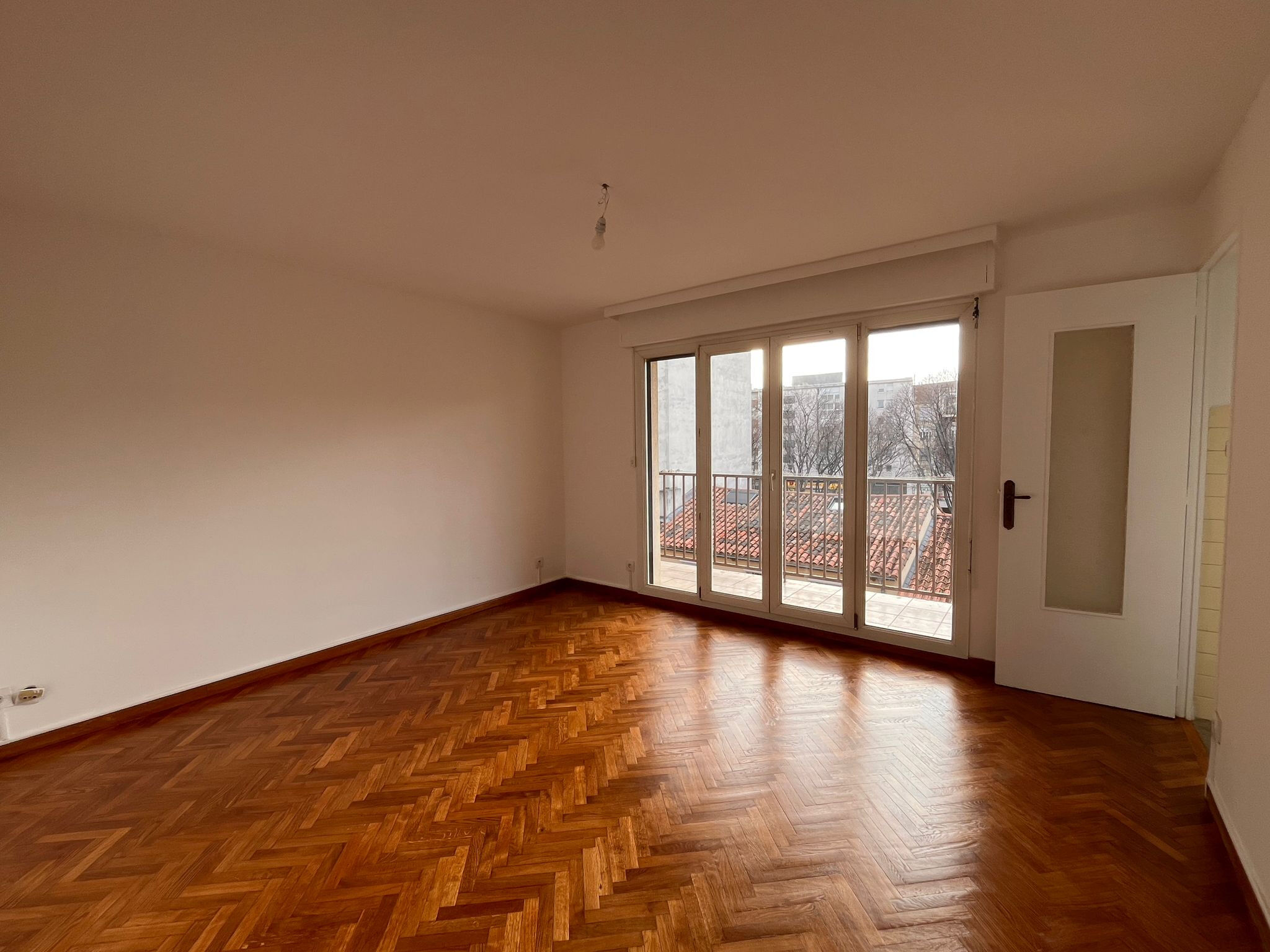 Appartement  T3 à louer Marseille 6eme 13006