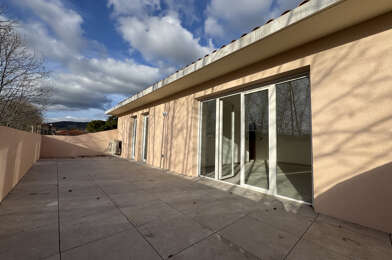 Appartement 3 pièces 296500 €