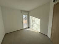 APPARTEMENT T3 DERNIER ETAGE AVEC TERRASSES — photo 4