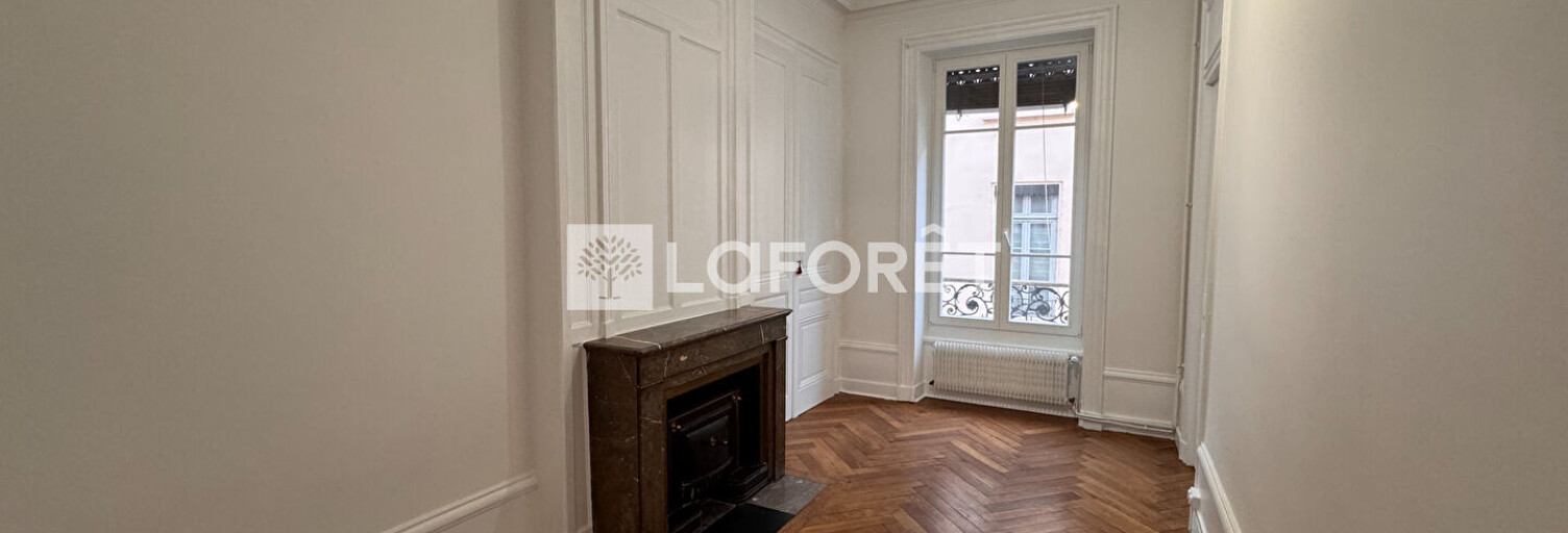 Appartement 2 Pièces 67 m² à louer à Lyon 2 (69002)