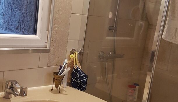 Villa / Maison 2 pièces  à louer Saint-Gély-du-Fesc 34980