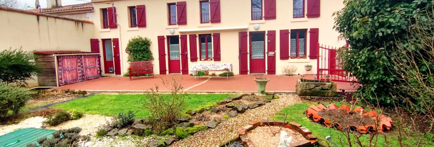 Maison 7 Pièces 208 m² à vendre à La Caillère-Saint-Hilaire (85410)